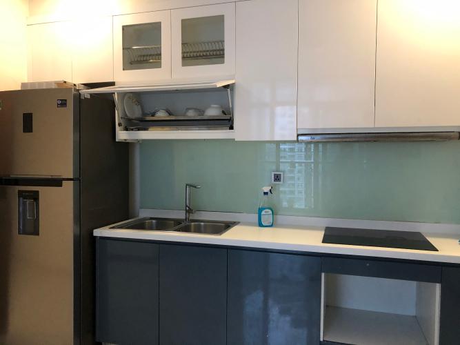 Phòng bếp căn hộ Vinhomes Central Park, Quận Bình Thạnh Căn hộ Vinhomes Central Park tầng 15, đầy đủ nội thất.