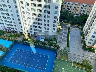 View căn hộ Central Premium, Quận 8 Căn hộ Central Premium tầng 29 view nội khu hồ bơi, nội thất cơ bản.