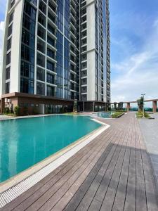 Hồ bơi Eco Green Saigon Căn hộ Eco Green Saigon tầng trung, nội thất cơ bản, view thành phố.