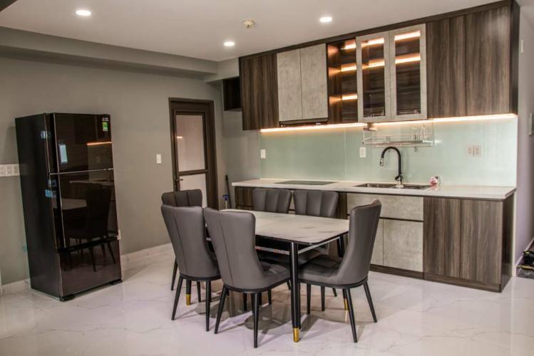 Phòng ăn Saigon South Residence Nhà Bè  Căn hộ Saigon South Residence tầng trung, view thành phố.