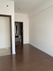 Bên trong Sunrise Riverside Căn hộ Sunrise Riverside tầng trung, nội thất cơ bản, view sông.