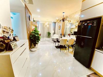 Phòng ăn Wilton Tower, Bình Thạnh Căn hộ Wilton Tower hướng Đông Nam, view thành phố.