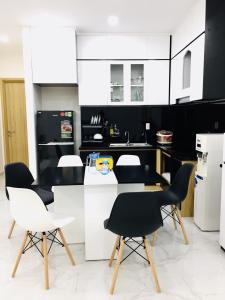 Phòng bếp căn hộ Fresca Riverside, Thủ Đức Căn hộ Fresca Riverside tầng 5 hướng Tây Bắc, đầy đủ nội thất.