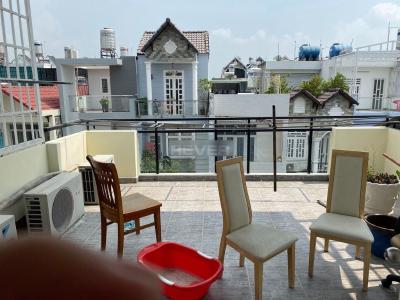 Bên trong nhà phố Huỳnh Tấn Phát, Nhà Bè Nhà phố hướng Đông hẻm nhựa xe hơi ra vào, diện tích 200m2.