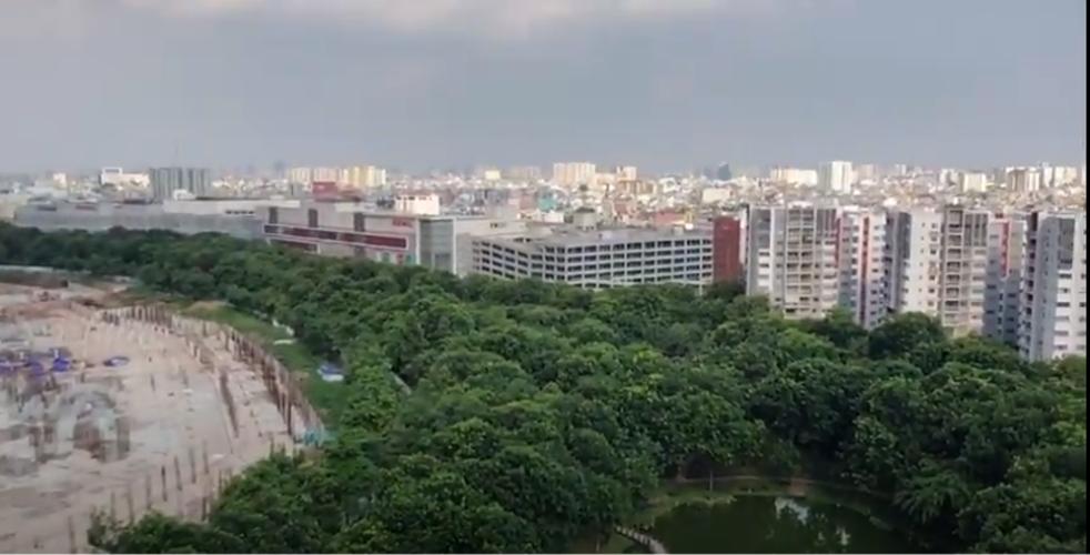 View Celadon City, Tân Phú Căn hộ Duplex Celadon City tầng trung, view thành phố sầm uất.