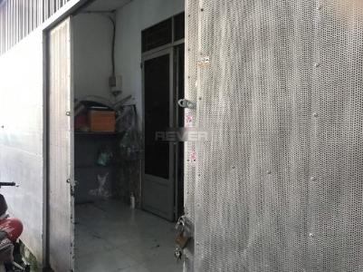 Nhà phố Huyện Hóc Môn Nhà phố hẻm rộng 3m đường Nguyễn Thị Đành, kết cấu 1 trệt 1 gác lửng.