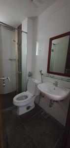 Căn hộ Celadon City, Tân Phú Căn hộ Celadon City tầng thấp, hướng Đông Nam, view thành phố.