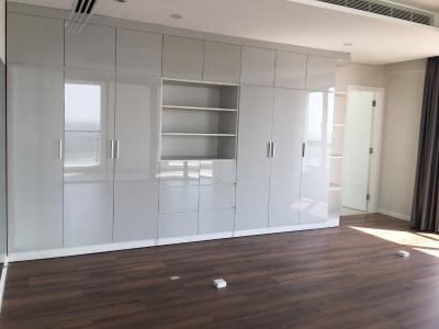 Không gian căn Lofthouse Diamond Island, Quận 2 Căn hộ Duplex Diamond Island, view thoáng mát, cửa hướng Tây Bắc.