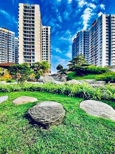 Chung cư Mizuki Park, Bình Chánh Căn hộ Mizuki Park ban công hướng Nam, nội thất cơ bản.