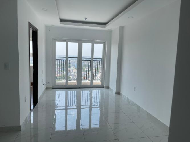 Phòng khách căn hộ Richmond City , Quận Bình Thạnh Căn hộ Richmond City tầng cao, ban công đón nắng và gió tự nhiên.