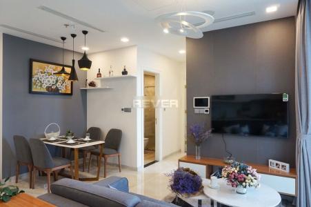 Phòng khách căn hộ Vinhomes Golden River Căn hộ Vinhomes Golden River đầy đủ nội thất, view sông và thành phố.