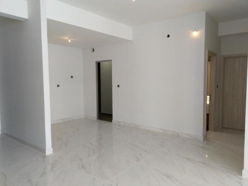 Căn hộ Phú Mỹ Hưng Midtown tầng 5, view nội khu thoáng mát.