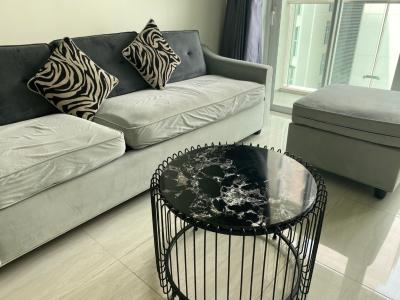 phòng khách căn hộ Sarimi Sala Đại Quang Minh Căn hộ Sarimi Sala Đại Quang Minh tầng 18 nội thất đầy đủ, view thoáng