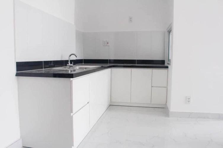 Phòng bếp căn hộ Conic Riverside, Quận 8 Căn hộ tầng 20 Conic Riverside hướng Đông Nam, nội thất cơ bản.