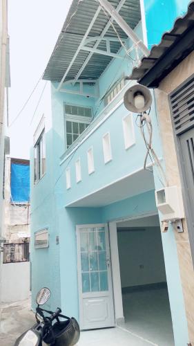 Mặt tiền nhà phố Quận Gò Vấp Nhà phố kết cấu 1 trệt 1 lầu hướng Đông mát mẻ, khu vực an ninh tốt.