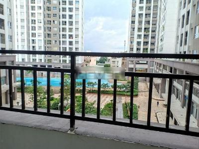 View căn hộ RichStar, Quận Tân Phú Căn hộ RichStar tầng 4 view nội khu yên tĩnh, nội thất cơ bản.