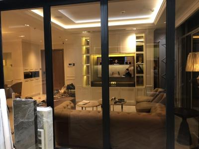 Căn hộ Vinhomes Central Park Bình Thạnh Căn hộ Vinhomes Central Park nội thất mạ vàng, view sông Sài Gòn và Landmark 81