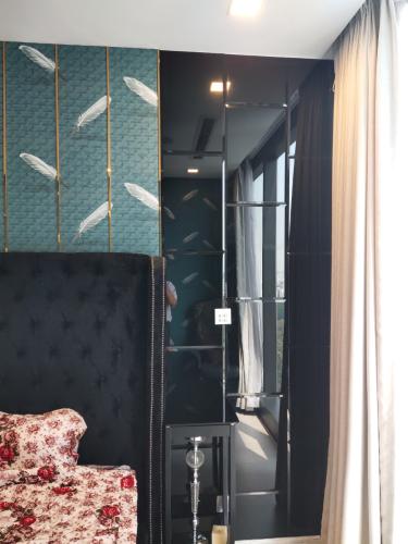 phòng ngủ Vinhomes Golden River Căn hộ 1 phòng ngủ Vinhomes Golden River đầy đủ nội thất, tầng trung