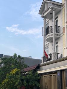 Nhà phố KDC Điền Phúc Thành, quận 9 Nhà phố KDC Điền Phúc Thành diện tích 5m x20m, có sân vườn rộng