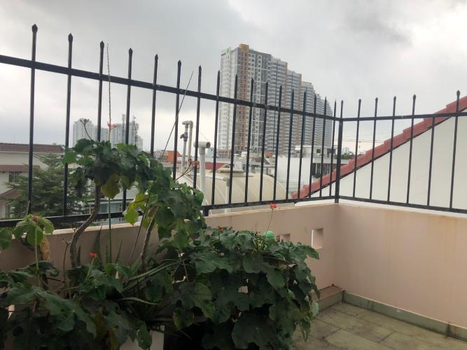 229f2d8173b38dedd4a2 Biệt thự Quận 2 ven sông, thiết kế hiện đại, vị trí đắc địa.