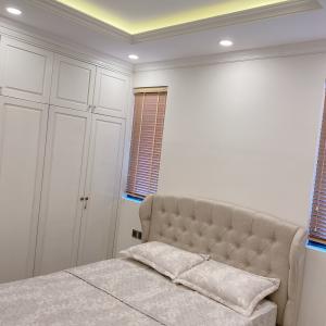 Phòng ngủ nhà phố Huyện Nhà Bè Nhà phố hướng Đông Nam diện tích 126m2, bàn giao đầy đủ nội thất.