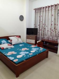 Phòng ngủ nhà phố Quận 7 Bán nhà 3 tầng hẻm Huỳnh Tấn Phát, Quận 7, sổ hồng, cách MT Huỳnh Tấn Phát khoảng 300m