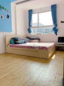 Phòng ngủ Sky 9, Quận 9 Căn hộ Sky 9 nội thất cơ bản, view thành phố mát mẻ.