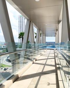 Tiện ích nội khu Sunrise CityView Cho thuê căn hộ Sunrise CityView, diện tích 38m2 - 1 phòng ngủ, nội thất cơ bản.