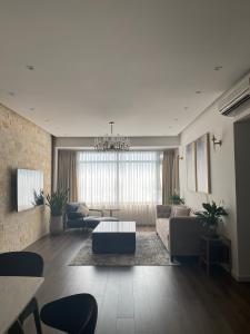 Phòng khách căn hộ Saigon Pearl , Quận Bình Thạnh Căn hộ cao cấp Saigon Pearl tầng cao view Bitexco, đầy đủ nội thất.