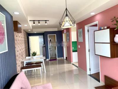 Phòng khách căn hộ Lavita Garden Căn hộ Lavita Gaden hướng Đông Nam, bàn giao đầy đủ tiện nghi.