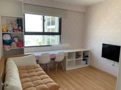 Phòng khách The Pegasuite 1, Quận 8 Căn hộ The Pegasuite 1 tầng trung, đầy đủ nội thất.