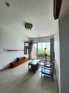 Không gian căn hộ Celadon City, Quận Tân Phú Căn hộ Celadon City cửa hướng Đông Nam, nội thất cơ bản.