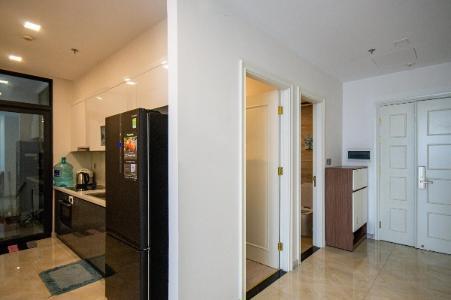 Phòng bếp căn hộ Vinhomes Golden River Căn hộ Vinhomes Golden River view thành phố, nội thất đầy đủ.