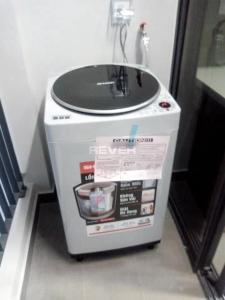 Lô gia Eco Green Saigon, Quận 7 Căn hộ Eco Green Saigon tầng 19, ban công hướng Đông Nam.