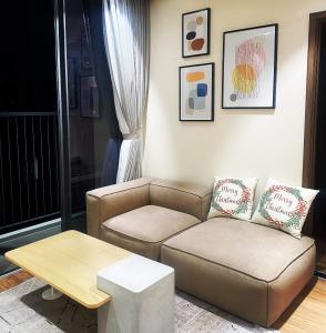 Phòng khách căn hộ Eco Green Saigon, Quận 7 Căn hộ Eco Green Saigon hướng Đông Nam, view thành phố tuyệt đẹp.