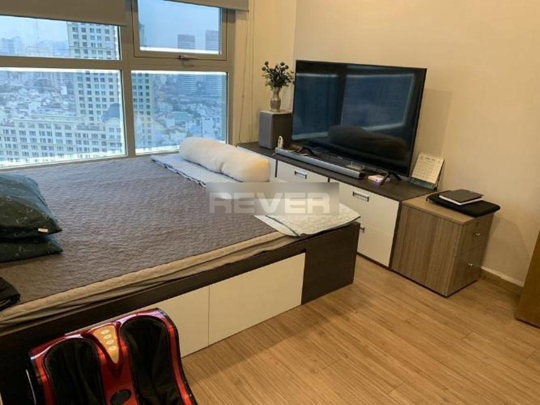 phòng ngủ căn hộ Vinhomes Central Park Căn hộ Vinhomes Central Park đầy đủ nội thất, hướng Tây Nam