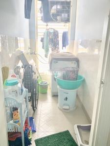 Căn hộ chung cư Phúc Yên, Tân Bình Căn hộ chung cư Phúc Yên tầng trung, ban công hướng Đông Bắc.