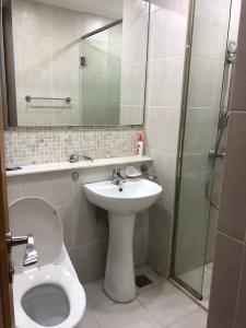 Phòng tắm, Căn hộ The Manor, Quận Bình Thạnh Căn hộ tầng 22 The Manor view thoáng mát, bàn giao đầy đủ nội thất.