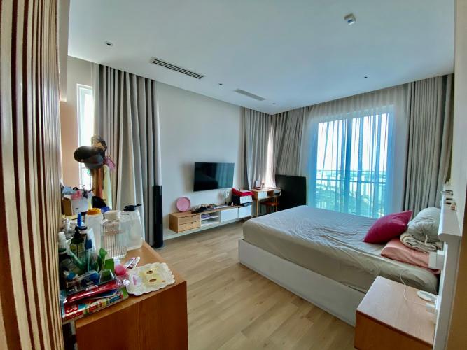 Phòng ngủ Sadora Apartment, Quận 2 Căn hộ tầng cao Sadora Apartment ngắm nhìn thành phố về đêm.