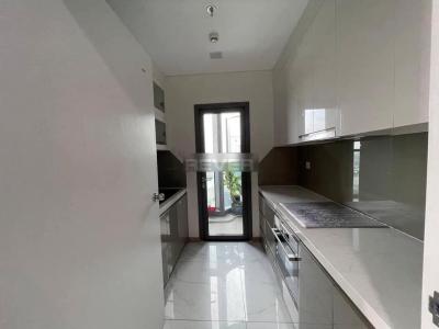 Văn phòng Vinhomes Central Park, Bình Thạnh Văn phòng Vinhomes Central Park hướng Tây Bắc, đầy đủ nội thất.