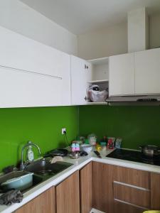 Phòng bếp căn hộ Sunny Plaza, Gò Vấp Căn hộ tầng 8 Sunny Plaza cửa hướng Nam, đầy đủ nội thất.