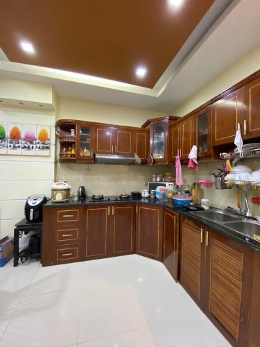 Phòng bếp nhà phố Hiệp Bình Phước, Thủ Đức Nhà phố hướng Tây Bắc, sân thượng rộng, khu dân cư an ninh.