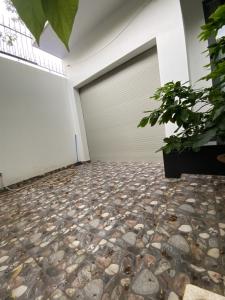 Biệt thự Quận 2 Biệt thự diện tích 165m2 được thiết kế sang trọng, bàn giao nội thất cơ bản.