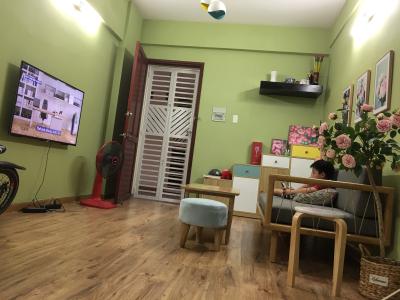 Chung cư Bông Sao, Quận 8 Căn hộ chung cư Bông Sao đầy đủ nội thất, ban công Đông Nam.