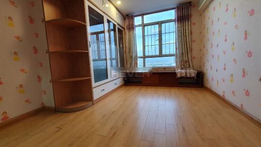 Phòng ngủ Chánh Hưng- Giai Việt, Quận 8 Căn hộ Chánh Hưng Giai Việt tầng trung, ban công hướng Đông.