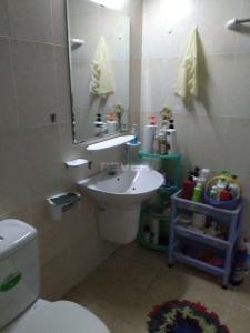 Phòng tắm căn hộ Chung cư Carina Plaza, Quận 8 Căn hộ Chung cư Carina Plaza tầng thấp, nội thất cơ bản.