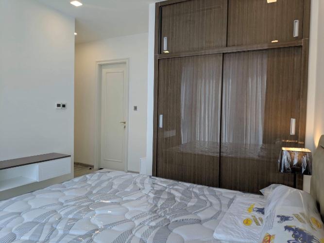 Phòng ngủ căn hộ Vinhomes Golden River Cho thuê căn hộ Vinhomes Golden River 2PN, tháp The Aqua 3, diện tích 78m2, đầy đủ nội thất