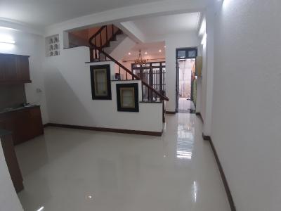 Bên trong nhà phố Lê Văn Thọ, Gò Vấp Nhà phố hẻm xe hơi mới xây, thiết kế hiện đại tinh tế.