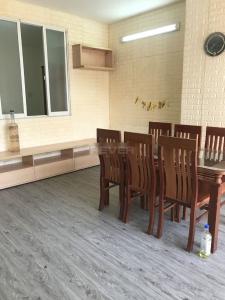 Căn hộ Oriental Apartment, Quận 4 Căn hộ Orient Apartment, có 3 phòng ngủ rộng rãi, đầy đủ nội thất.