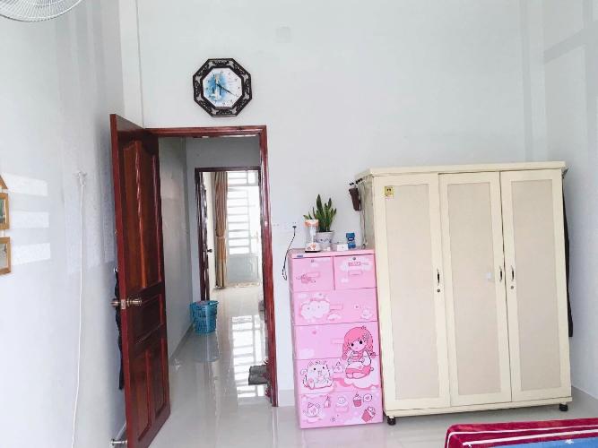 Phòng ngủ nhà phố Quận Bình Tân Nhà phố Q.Bình Tân hướng Bắc diện tích sử dụng 100.6m2.